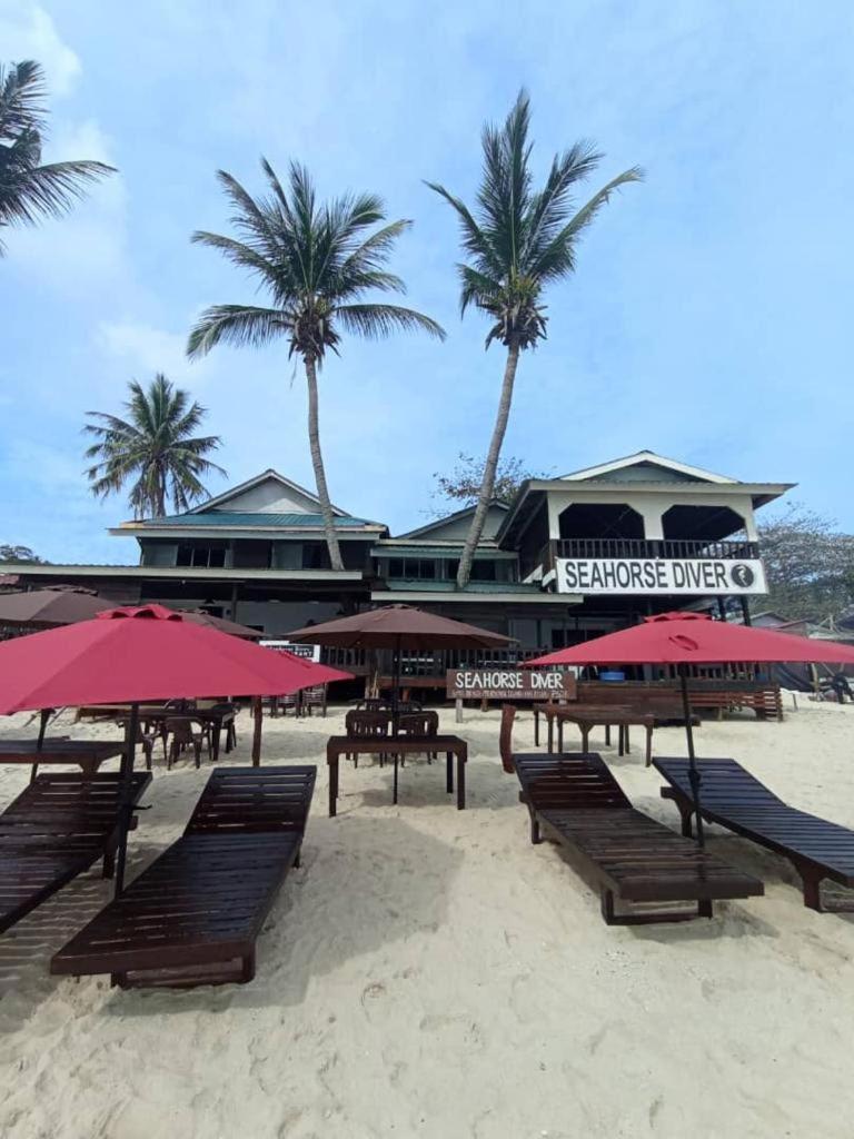Seahorse Diver Guesthouse Kampong Pasir Panjang  Exteriör bild