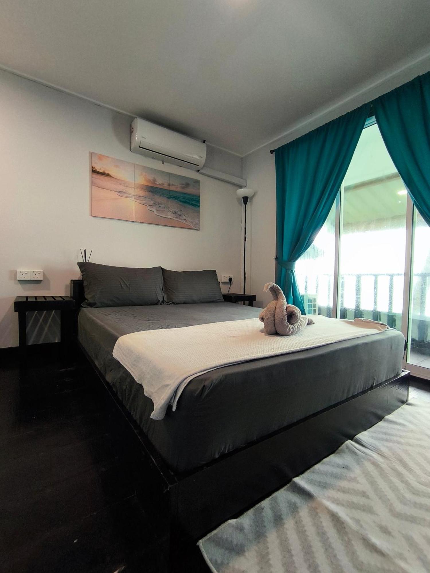Seahorse Diver Guesthouse Kampong Pasir Panjang  Exteriör bild